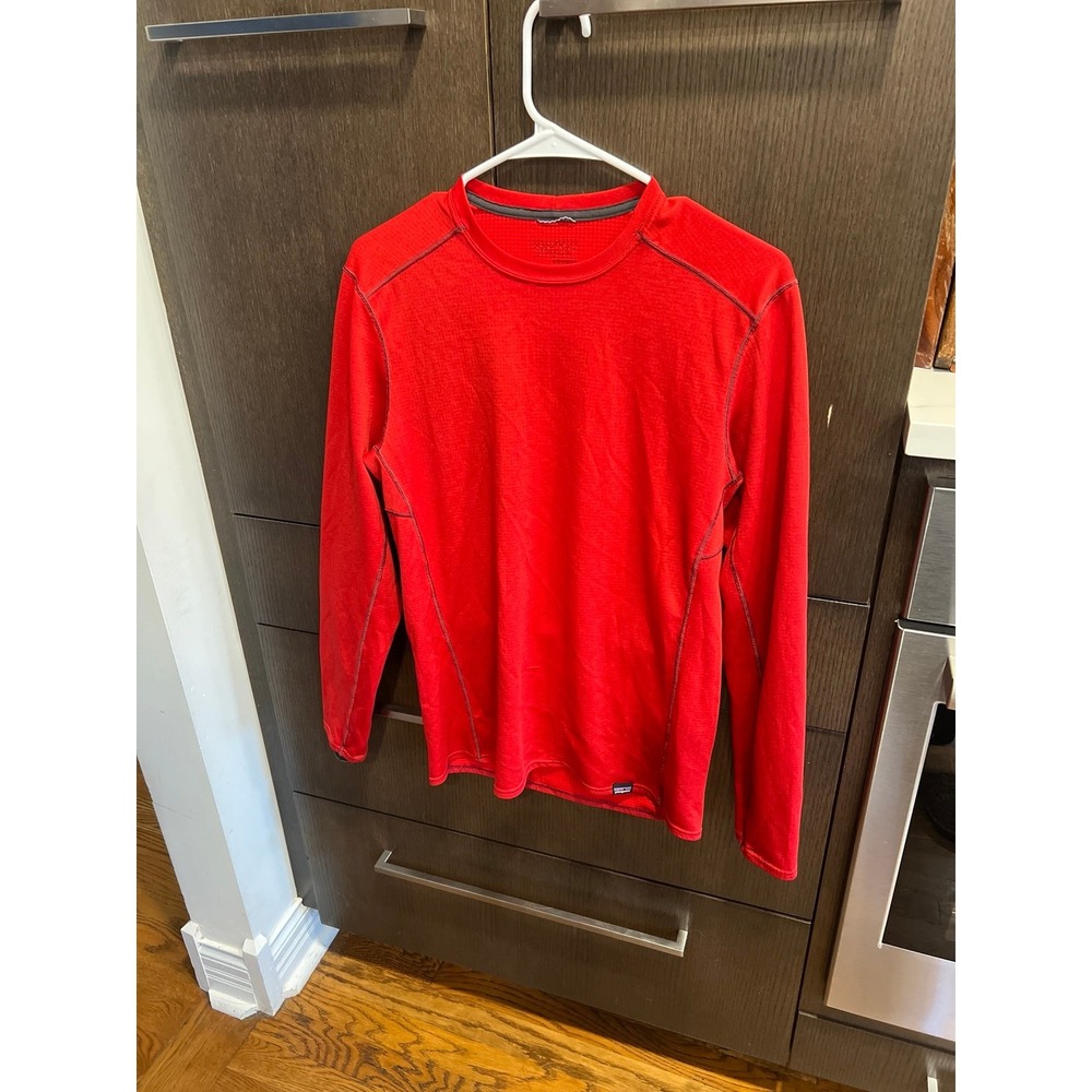 Patagonia capilene base‎ layer red men's small